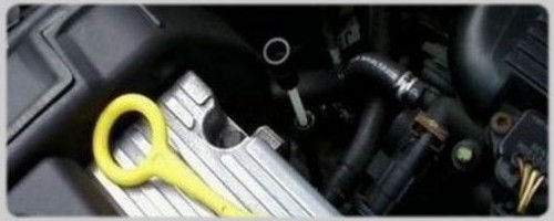 oil level checking A precise oil level check on the 2004 MG-ZR