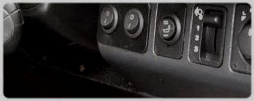 0093-satnav-and-dashcam-button.JPG